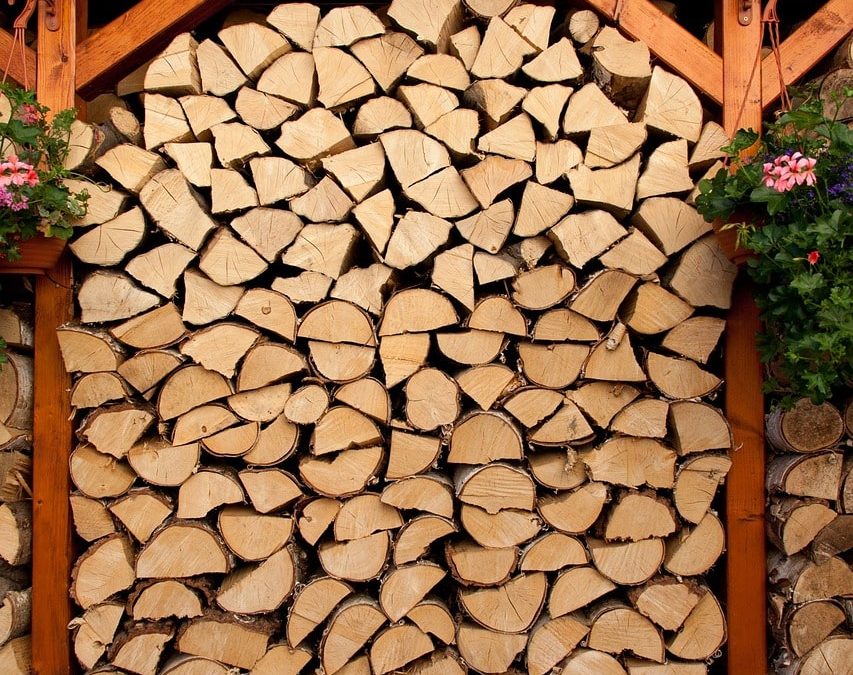 How to store your firewood with County Logs and Coal