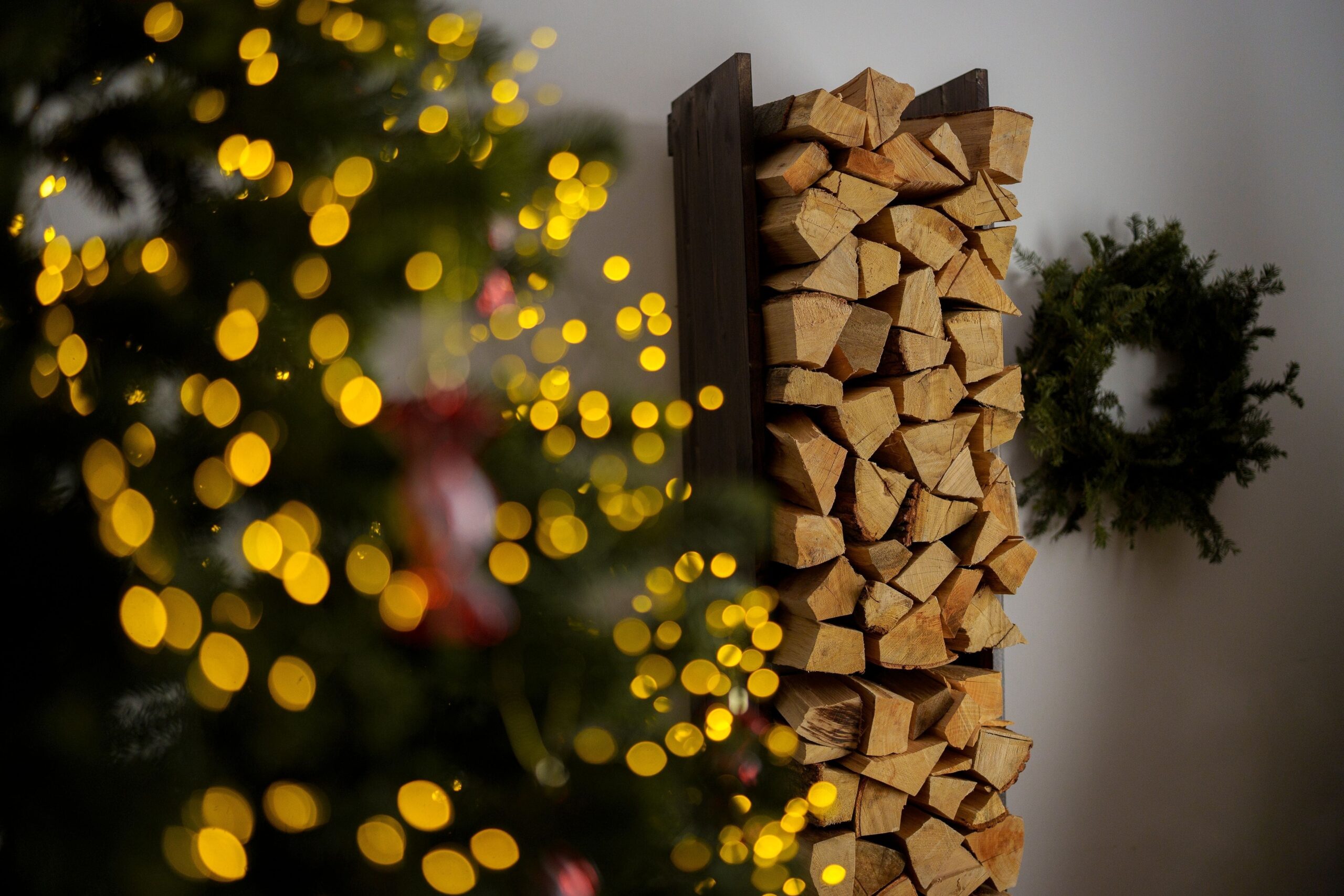 Christmas Firewood Delivery - Still Time to Get Your Logs Before the Big Day Cosy Christmas fireplace burning quality seasoned logs